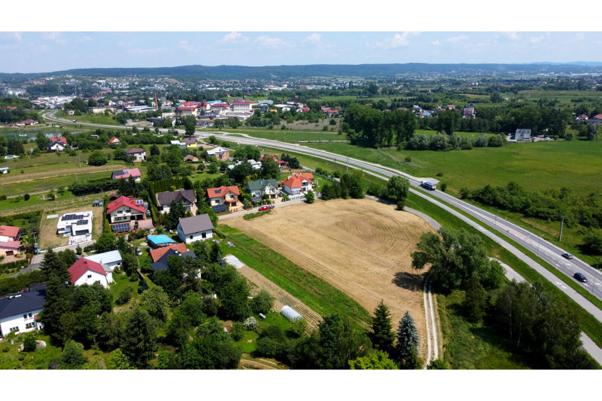 jasielski, Jasło, CENA W DÓŁ O BLISKO 160 TYS. ZŁ! ATRAKCYJNA NIERUCHOMOŚĆ INWESTYCYJNO - BUDOWLANA W JAŚLE, 80 AR!